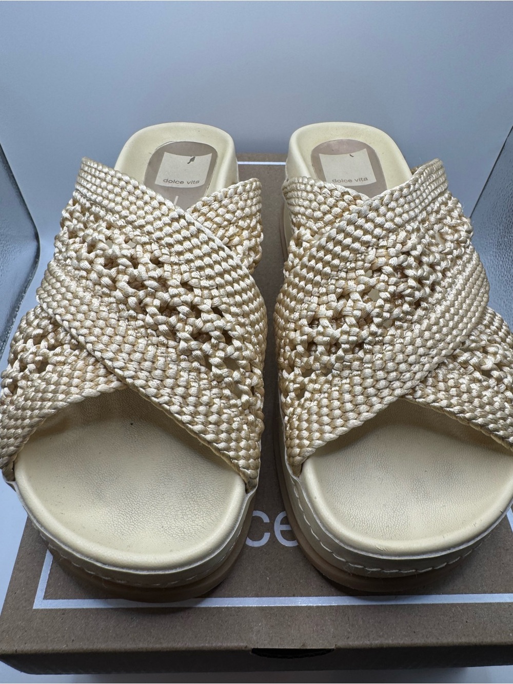 Dolce Vita Winona Woven Platform Slide Sandals In Vanilla 7.5